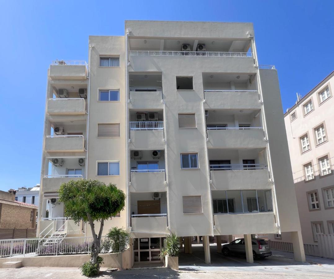 Cozy Holiday Apartment In Larnaca Near Foinikoudes Екстер'єр фото